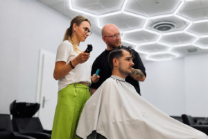 Minusy zawodu barbera?
